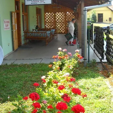 Agg Harsfa Panzio Etterem *