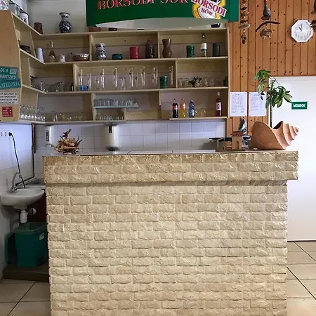 Agg Harsfa Panzio Etterem Panzió *