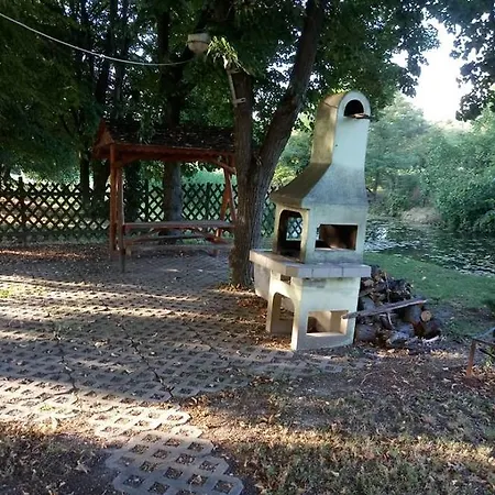 Agg Harsfa Panzio Etterem Panzió Doboz